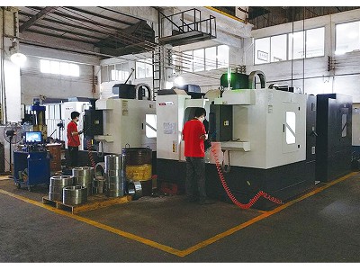 Machining center